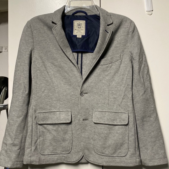Clean lightweight blazer - Picture 1 of 5